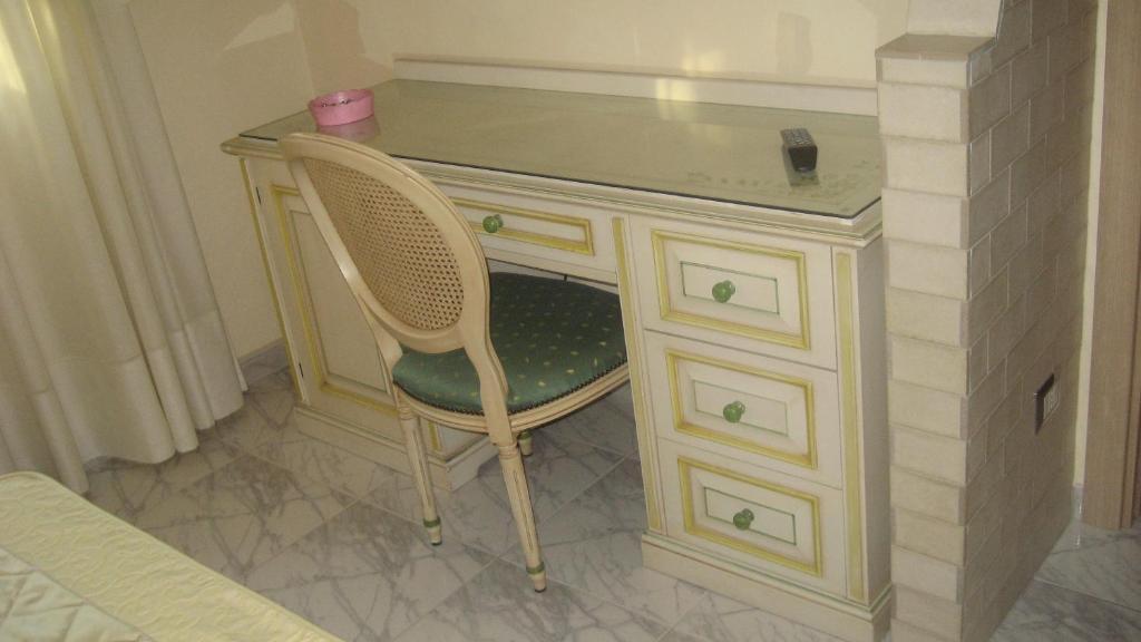 Hotel Ginevra Poggiomarino Екстер'єр фото